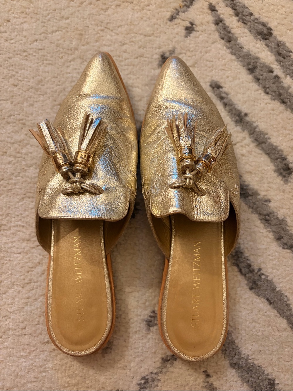 Stuart Weitzman gold tassel slidealong slip on mules flats 8.5